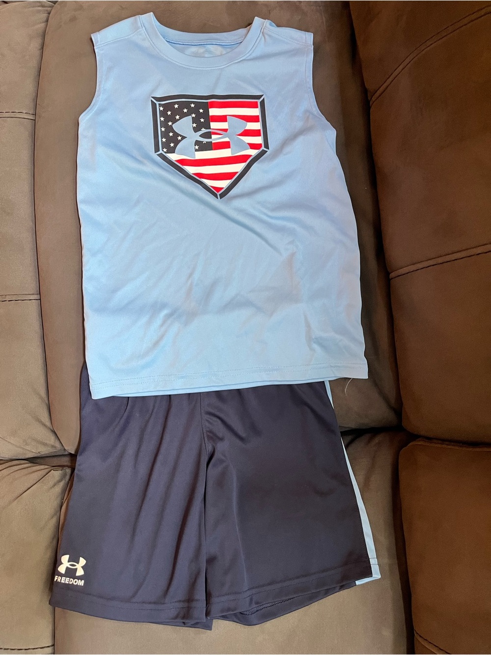 Under Armour Light Blue Sleeveless Top with Navy Shorts Set size 7